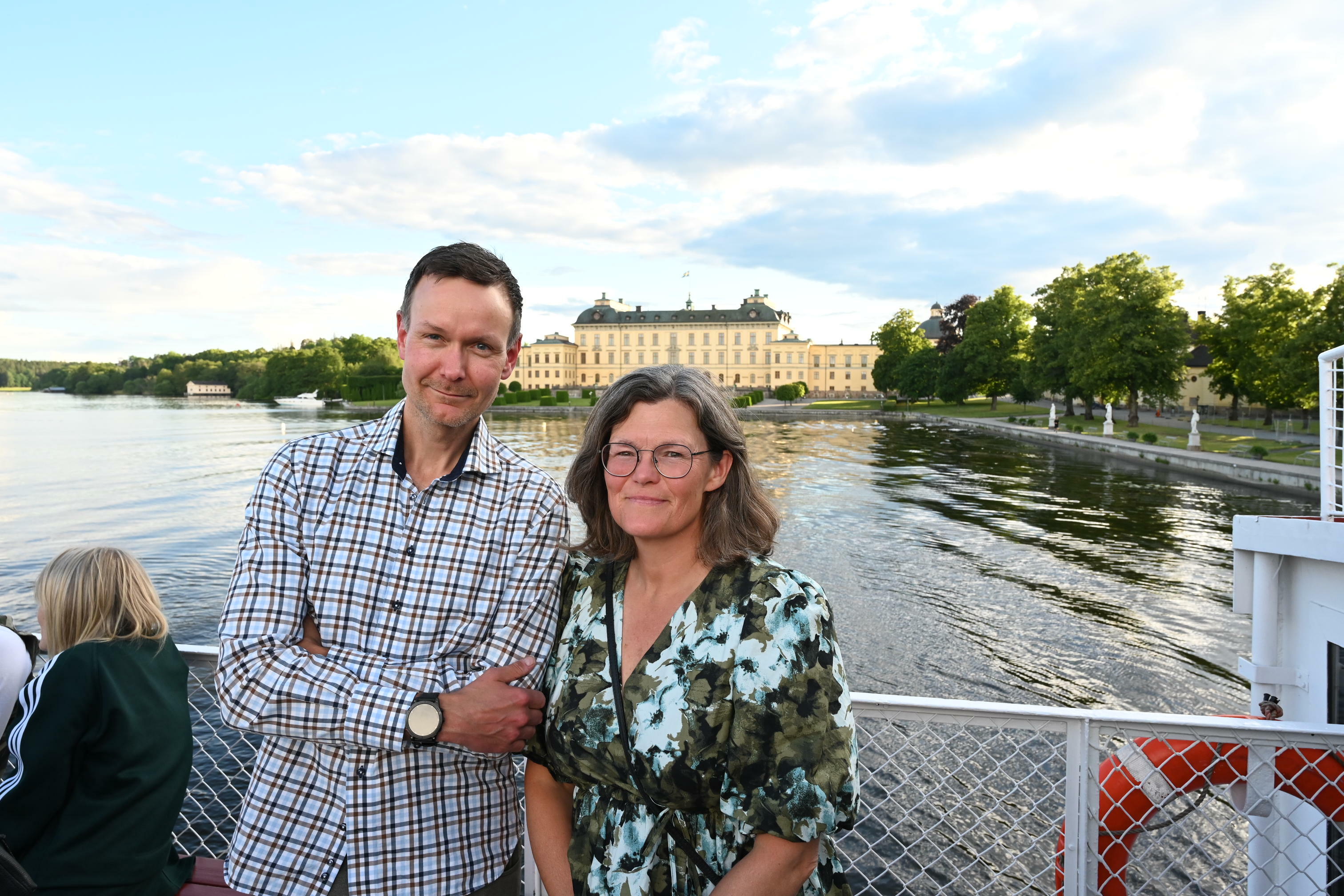 Lennart Kyllesø og Kristin Langørgen Midttun var to av et tyvetalls tillitsvalgte fra helseforetakene og apotekkjedene som var med Farmaceutene til Sverige i juni for å evaluere lønnsopp­gjøret. Foto: Tore Rasmussen Steien