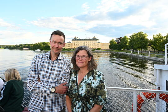 Lennart Kyllesø og Kristin Langørgen Midttun var to av et tyvetalls tillitsvalgte fra helseforetakene og apotekkjedene som var med Farmaceutene til Sverige i juni for å evaluere lønnsopp­gjøret. Foto: Tore Rasmussen Steien